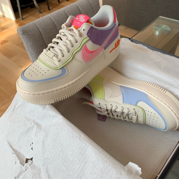 Shoes - Picture 5 of 5